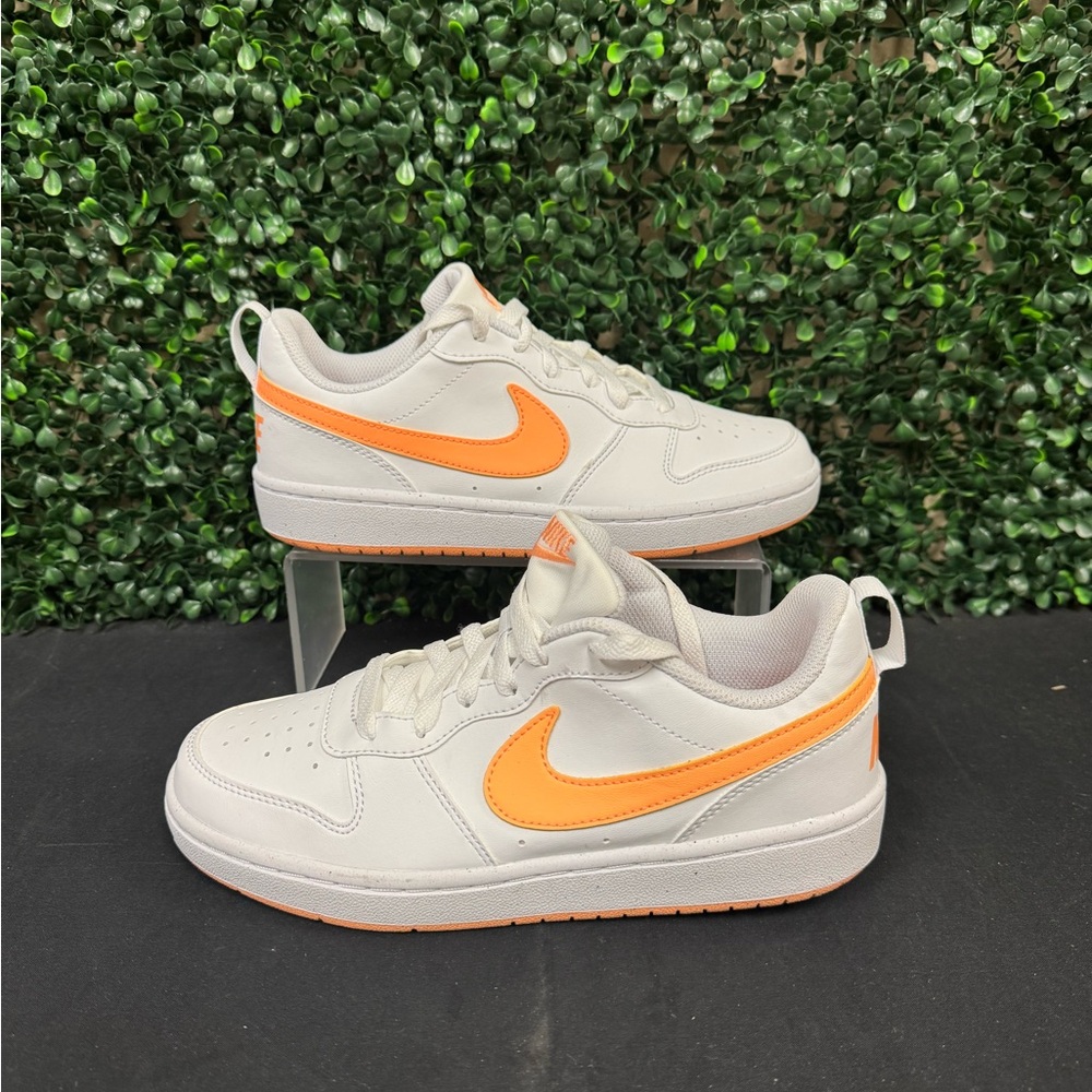 Nike Court Borough Recraft Low Top Sneaker - Y5.5